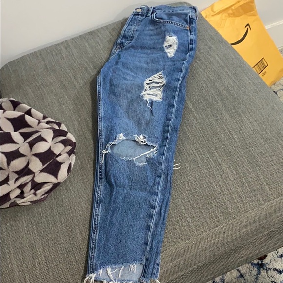 Crop distressed jeans - Picture 2 of 4